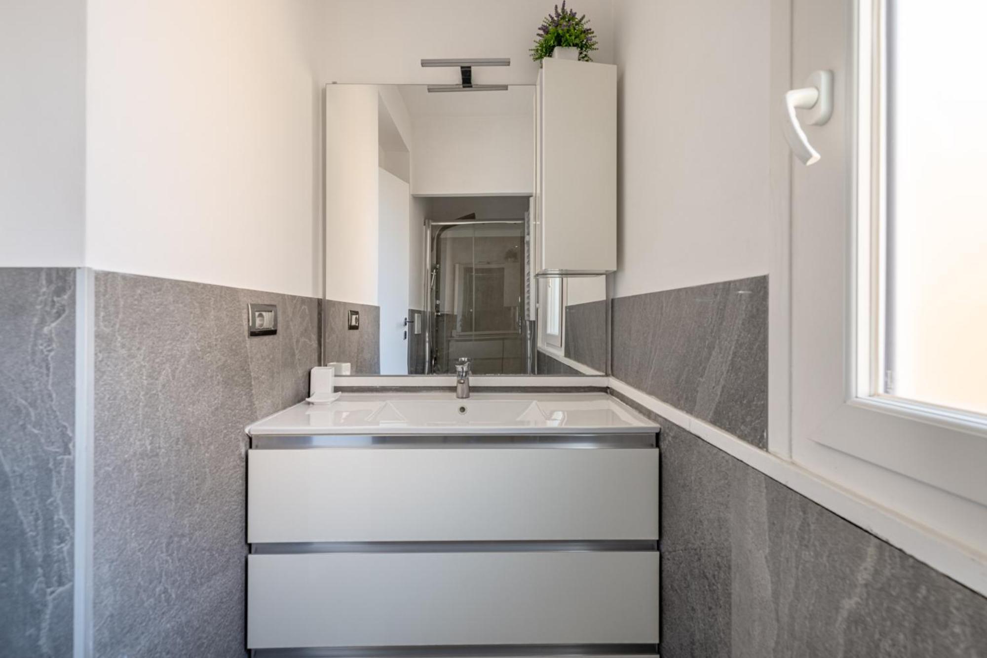 Quattro Fontane 4p - B&d Apts *